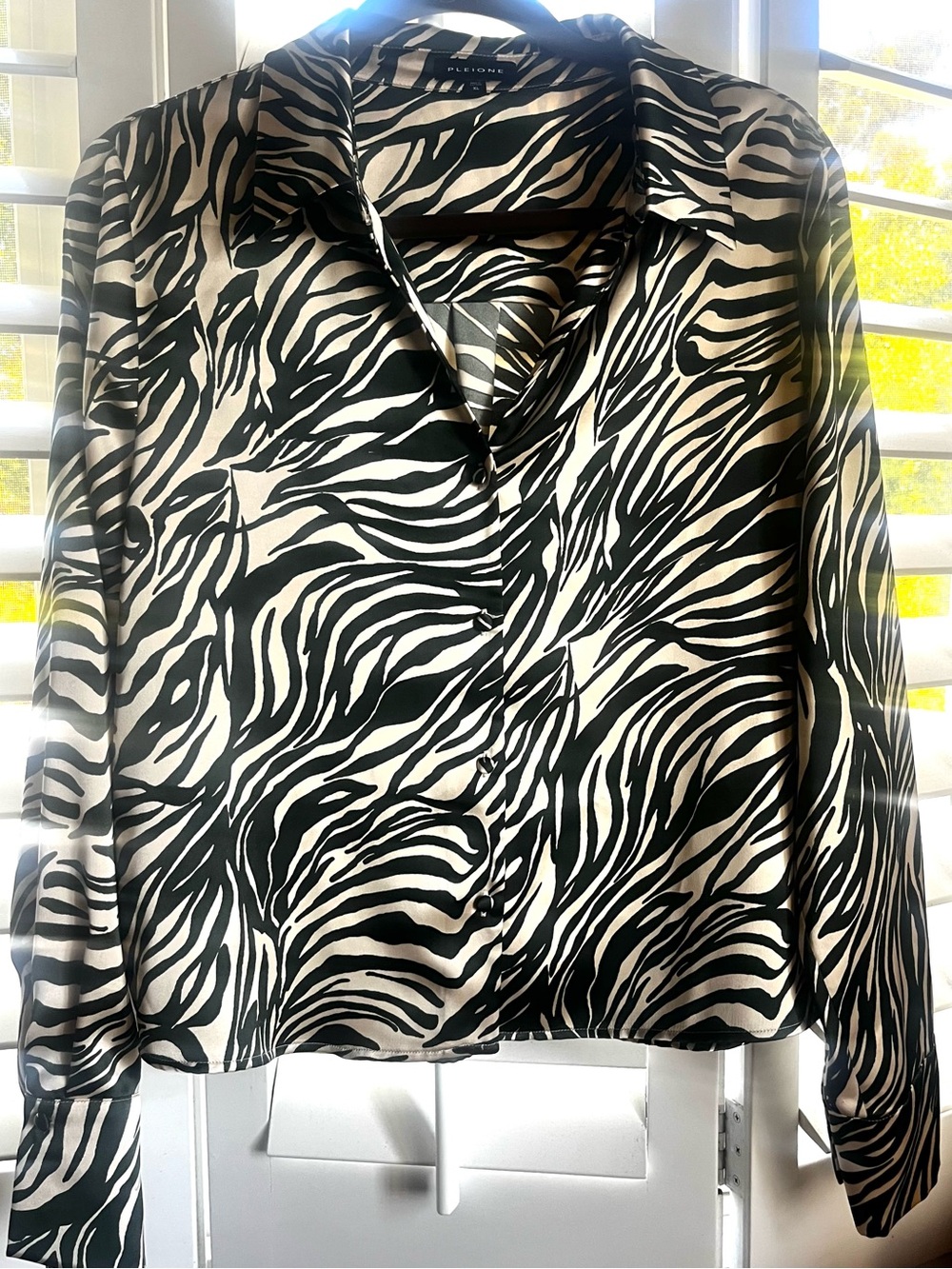 Pleione Zebra-Print Button Down Blouse - Dark Green & Cream